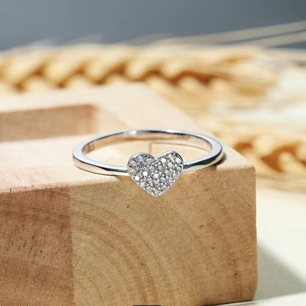 NWT💍 ZIRCON HEART 925 STAMPED SILVER PROMISE FRIENDSHIP ENGAGEMENT RING Size 6